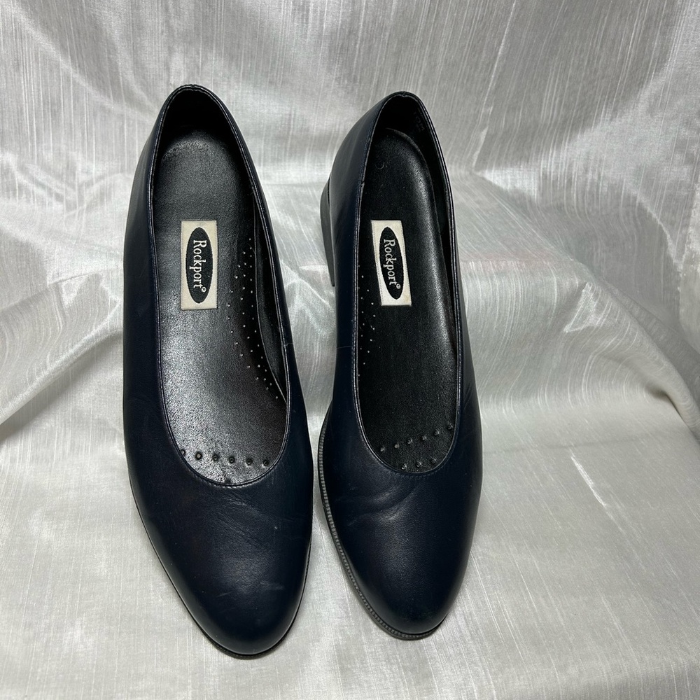 Women’s Rockport Flats